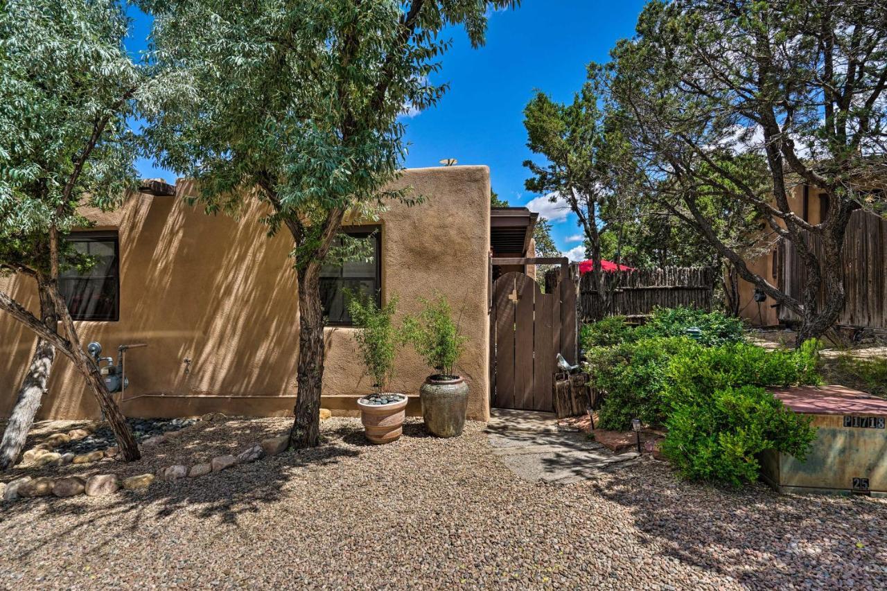 Modern Bungalow With Santa Fe Charm Less Than 2 Mi To Plaza Lejlighed Eksteriør billede
